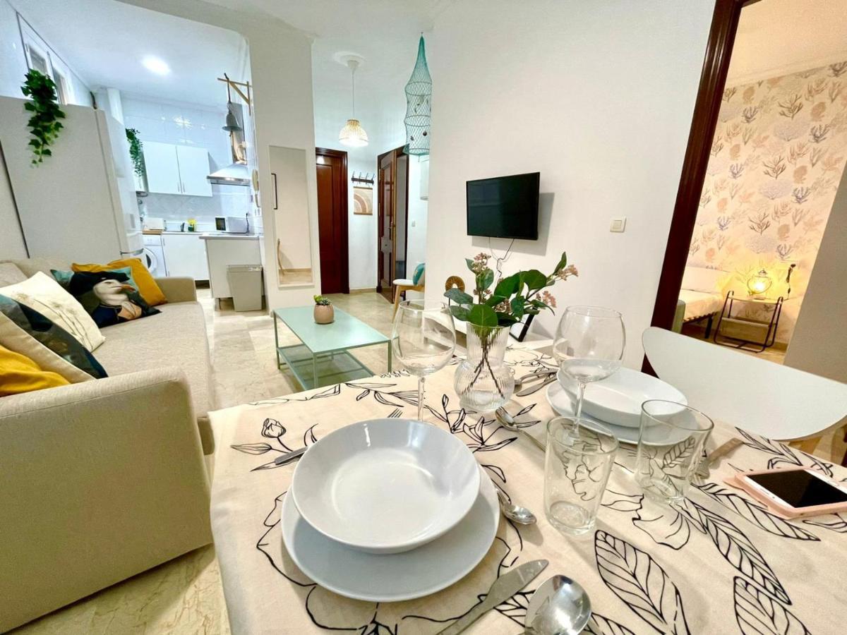 Gatu Villa Gadir, Preferente Mayores De 25 Anos Y Familias Cádiz Exteriör bild