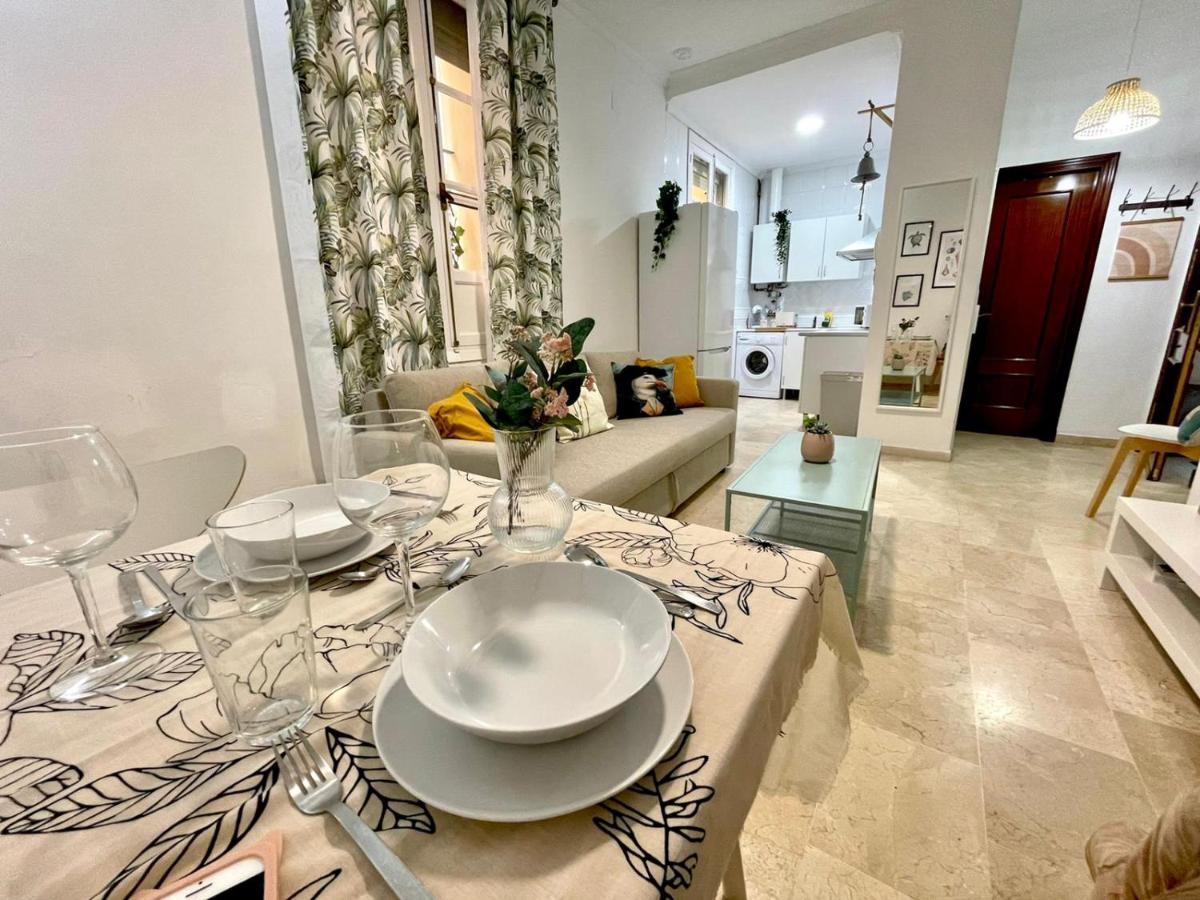 Gatu Villa Gadir, Preferente Mayores De 25 Anos Y Familias Cádiz Exteriör bild