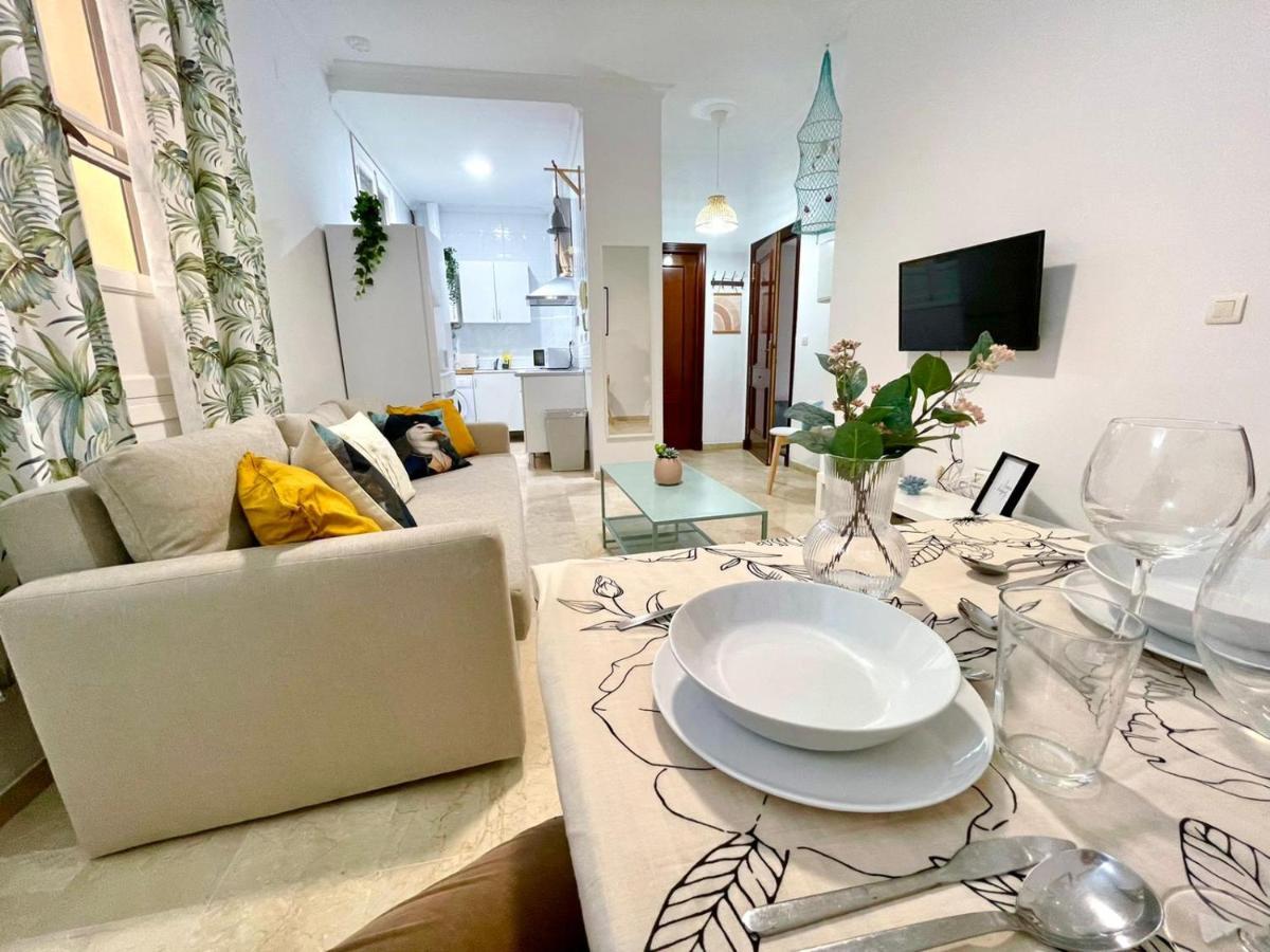 Gatu Villa Gadir, Preferente Mayores De 25 Anos Y Familias Cádiz Exteriör bild
